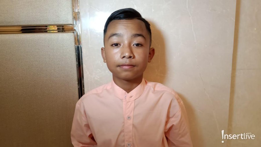 Tangisan Ruben Onsu Saat Mendengar Nyanyian Betrand Peto Betrand Peto menjadi kejutan di perayaan ulang tahun Ruben Onsu ke-36.