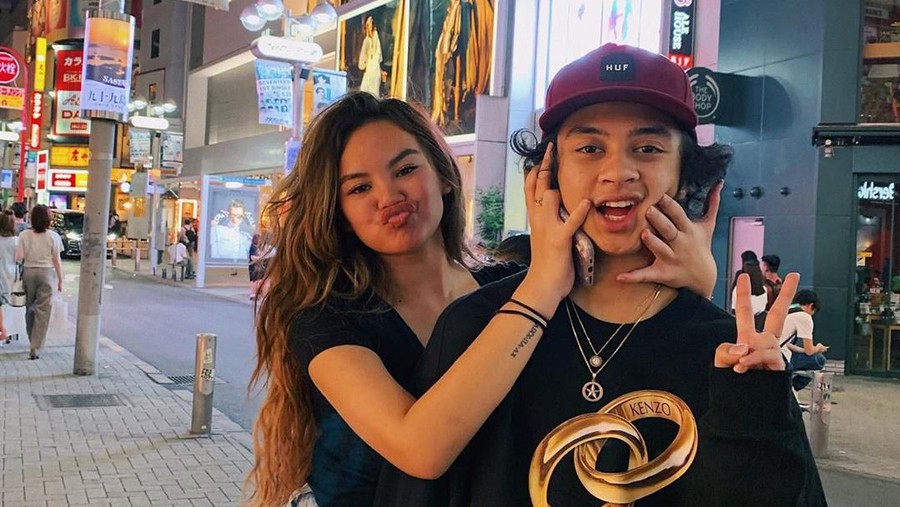 Gara-gara Bastian Steel, Shafa Harris Jadi 'Pecandu' Jadi cameo di Love for Sale 2 karena Bastian Steel, Shafa Harris mengaku jadi ketagihan untuk bermain film.