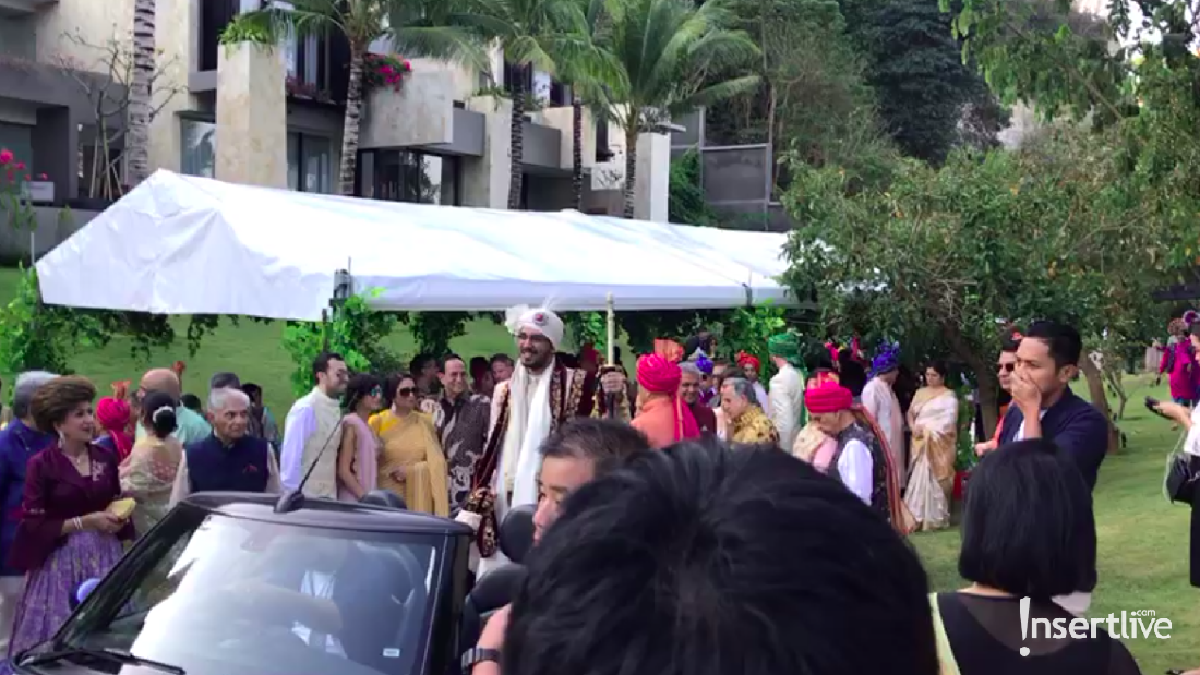 Raam Punjabi baru saja melangsungkan pesta mewah pernikahan anaknya&comma; Amrit Punjabi di Bali&period;