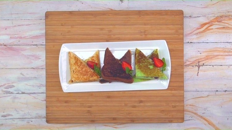 Butuh ide baru untuk bekal sekolah si kecil, Bun? Yuk coba resep Resep Hokkaido Cheese Toast 3 Rasa.