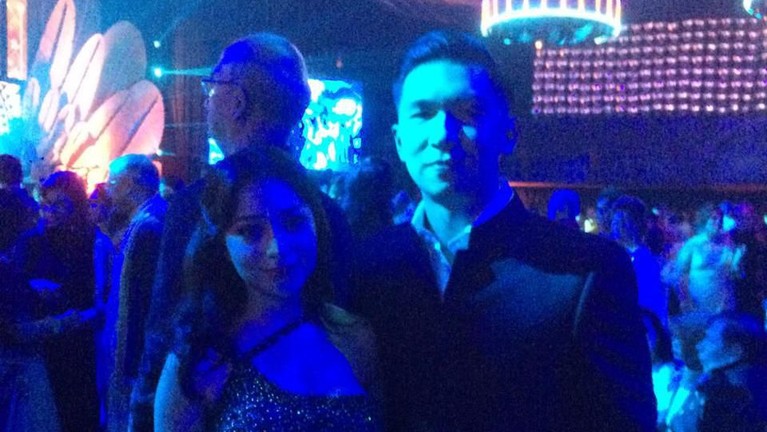 Anak ketiga Raam Punjabi dan Raakhee Punjabi menikah tadi malam, Kamis (15/8) di Bali. Seperti apa potret pernikahan mewah yang dihadiri segudang selebriti itu?