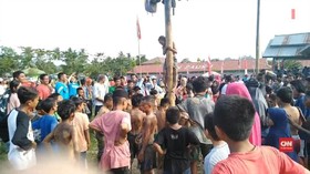 VIDEO: Pemkot Langsa Aceh Larang Kegiatan Panjat Pinang