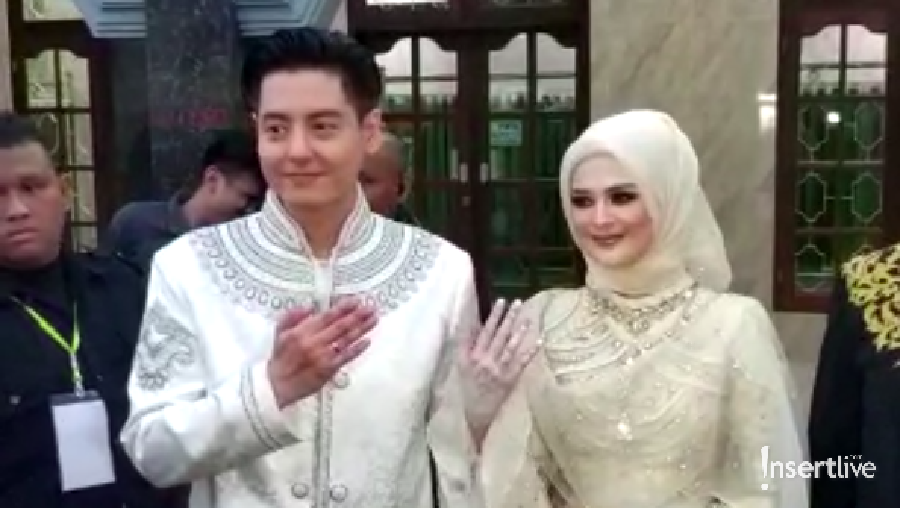Cerita masuk rumah sakit Roger Danuarta dan Cut Meyriska.