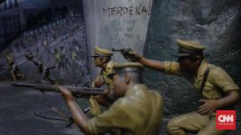 Polemik Monas: Pohon Ditebang, Diorama Butut Dilestarikan