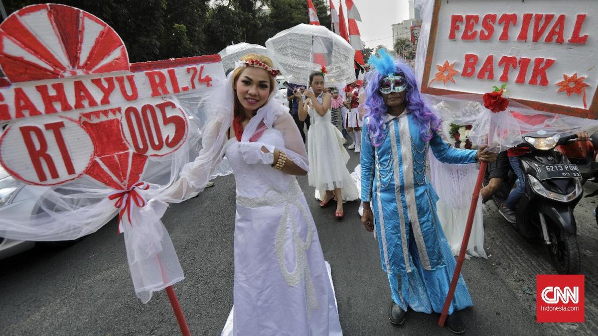 FOTO : Bermacam Lomba Meriahkan HUT RI ke-74