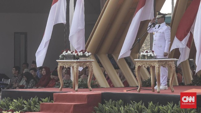 Kelompok Nelayan Korban Reklamasi di Muara Kamal meminta untuk bertemu Gubernur DKI Jakarta Anies Baswedan untuk tuntaskan janji setop reklamasi.