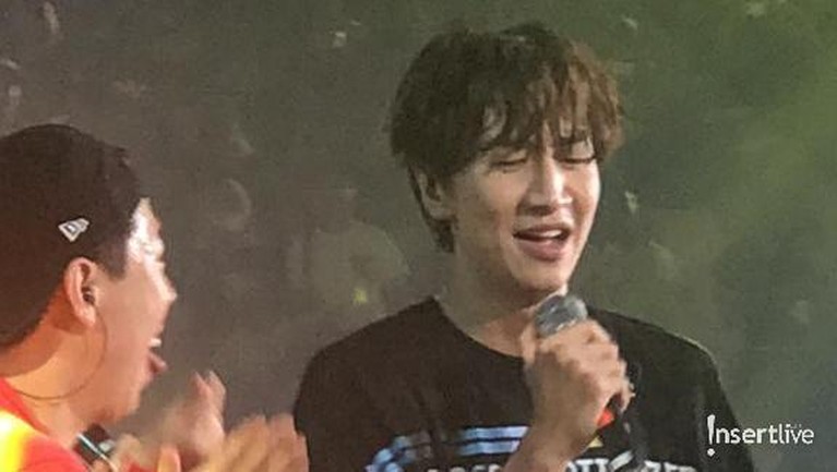 Running Man baru saja melangsungkan fan meeting mereka di Istora Senayan, Jakarta Pusat, Sabtu (17/8). Para personelnya pun mempu memukau penonton yang hadir