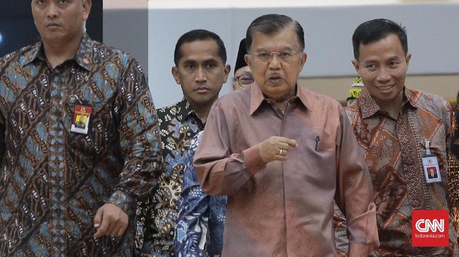 Wapres JK menyindir pengusaha penerima Bintang Mahaputra Naraya karena dinilai tak sebanding janjinya dalam membantu rekonstruksi Palu akibat gempa.