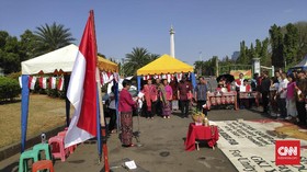 Ibadah ke-200 GKI Yasmin dan HKBP Filadelfia di Depan Istana