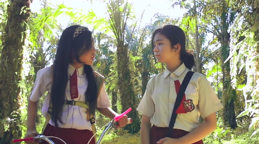 Selembar Itu Berarti Sejumlah film Indonesia yang megangkat potret wajah pendidikan generasi penerus bangsa.