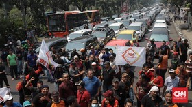 Ganjil-Genap, Tak Ada Stiker Khusus Buat Taksi Online