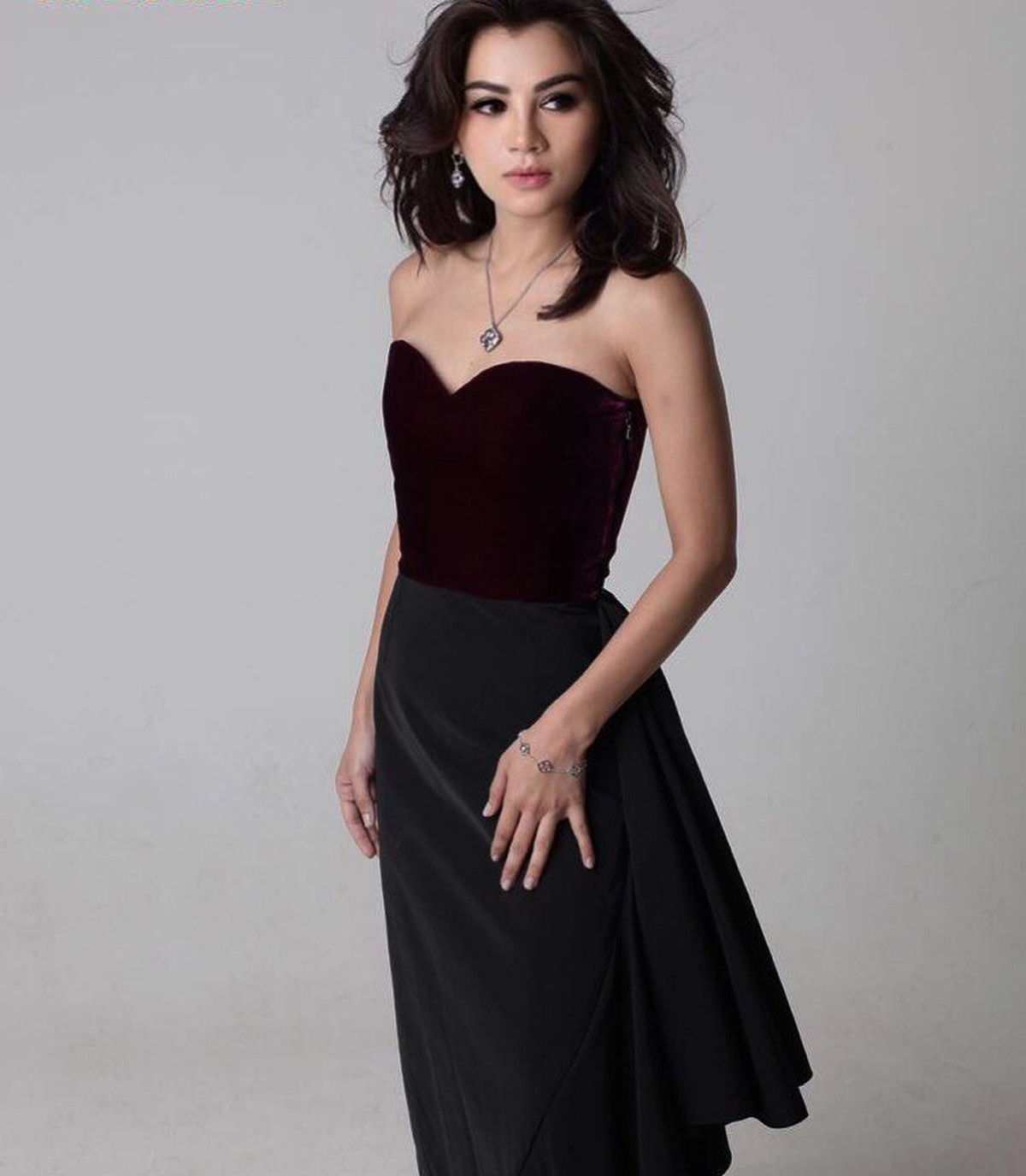 Adinda Bakrie baru-baru ini dijuluki sebagai crazy rich LA oleh salah satu majalah fashion di AS&period; Begini gaya mewahnya&period;