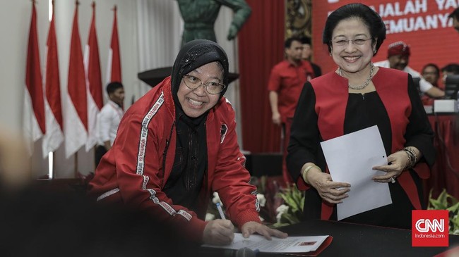 Putra pertama Risma menyatakan siap maju Pilkada Kota Surabaya 2020. Namun Risma menyatakan urusan pencalonan sepenuhnya hak prerogatif Megawati Soekarnoputri.