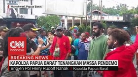 VIDEO: Kapolda Papua Barat Tenangkan Massa Pendemo