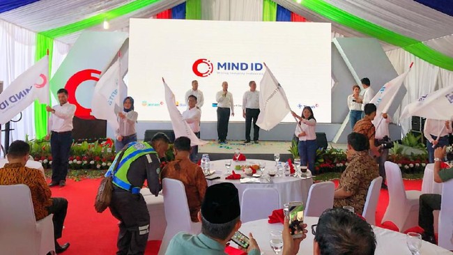 Inalum berkomitmen untuk meningkatkan kualitas produksi dan layanannya guna memenuhi kebutuhan pelanggan dan masyarakat akan produk berbasis aluminium.