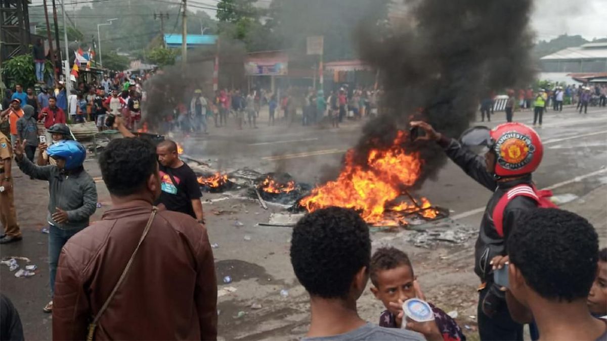 Kerusuhan di Yalimo Papua Kemarin, Rumah hingga Asrama Polisi Dibakar