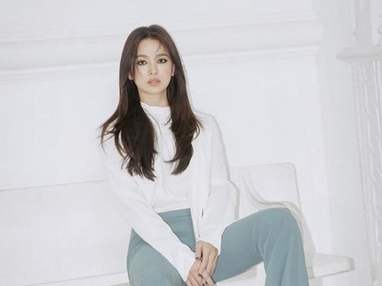 Si Cantik Song Hye Kyo yang Awet Muda, Ini Lho Rahasia Skincarenya