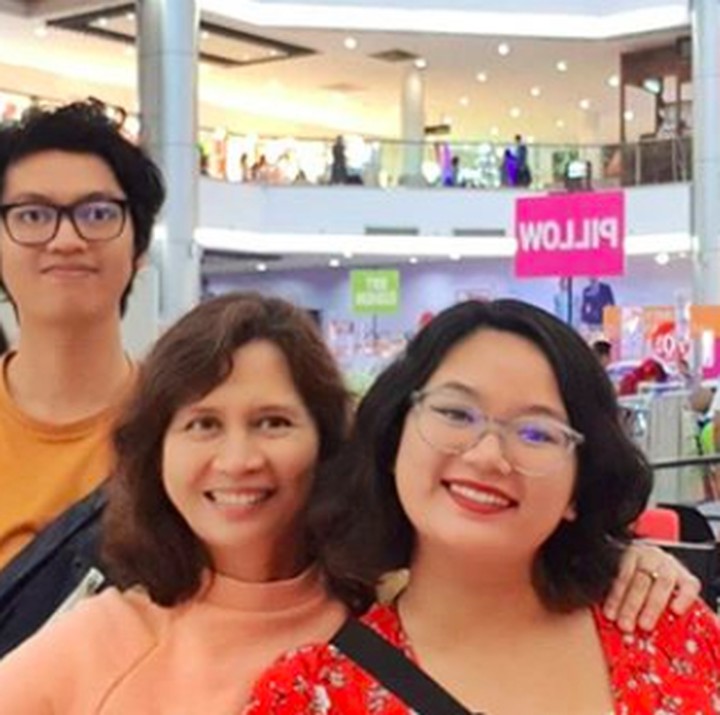 Tinggal di Malaysia bersama istri dan dua anaknya, Iszur Muchtar masih sesekali menyempatkan diri pulang ke tanah air. (Foto: Instagram/ @ismuch66)