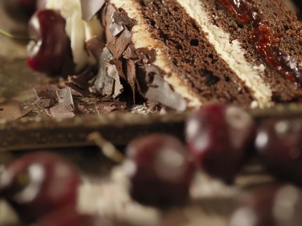 5 Resep Black Forest yang Lumer, Cocok untuk Dessert