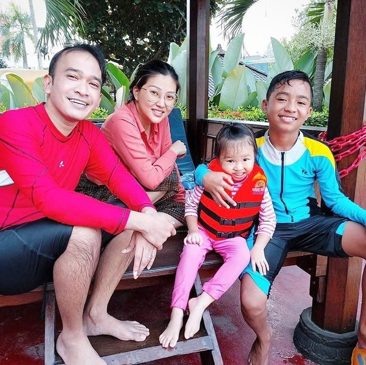 Mereka juga kerap menghabiskan waktu bersama seperti keluarga pada umumnya lho. (Foto: Instagram @ruben_onsu)<div class="gmail_attr" dir="ltr"> </div>