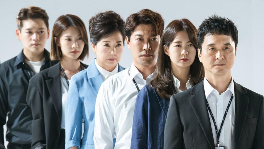 Ini dia lima drama Korea bertabur bintang yang siap tayang bulan depan.