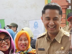 Pria Bawa Piton Teror Kadis PUPR, Wabup Hengky: Proses Hukum!