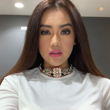 Umbar Masalah Keluarga di Media Sosial, Anggi Perez Disebut Alay