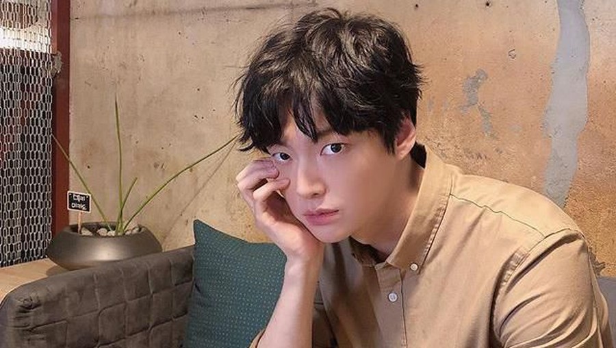 Ahn Jae Hyun tidak hadir dalam pameran drama terbarunya People With Flaws