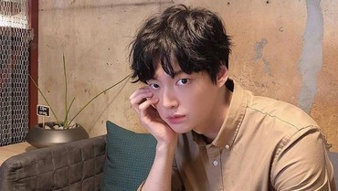 img-title Ahn Jae Hyun Tak Akan Datang di Pameran Drama 'People With Flaws'