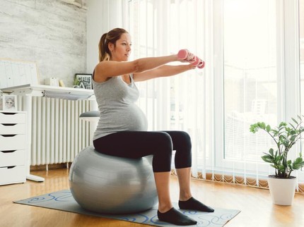 7 Tanda Posisi Bayi Sudah Berada di Bawah, Siap untuk Persalinan