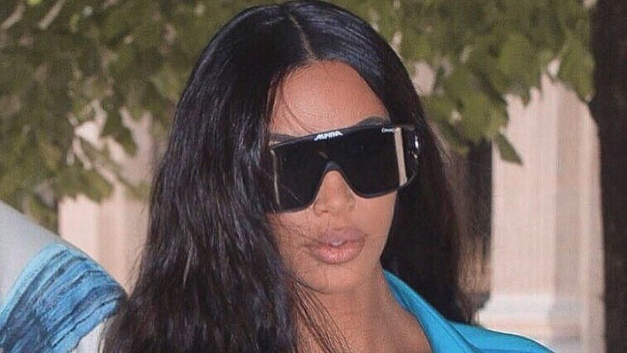 Pamer Foto Anak, Netizen Bingung Jari Putra Kim Kardashian Hanya Empat Netizen komentari foto anak Kim Kadarshian.