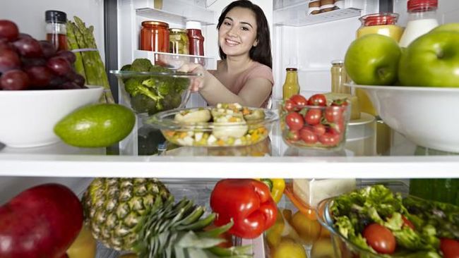 Cara Benar Menyimpan Bahan Makanan di Kulkas agar Awet