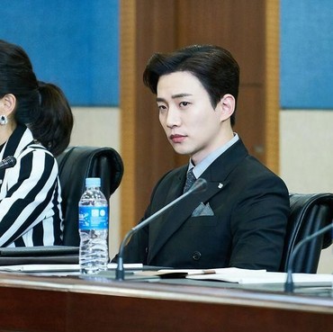 7 Penjahat Tampan di Drama Korea yang Bikin Hati Meleleh