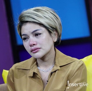 Nikita Mirzani Banjir Dukungan, Tagar 'SayabersamaNM' Ramai Digunakan