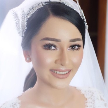 Begini Penampilan Cantik Mutia Ayu Saat Dinikahi Glenn Fredly