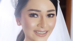 Begini Penampilan Cantik Mutia Ayu Saat Dinikahi Glenn Fredly