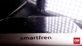 Serikat Pekerja Sebut Smartfren PHK 100 Karyawan Secara Sepihak