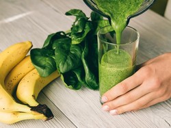 5 Makanan Penurun Tekanan Darah Tinggi, Gak Perlu Obat Terus!