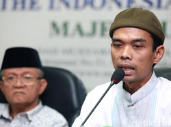 Ustaz Abdul Somad Imbau Warga Sholat Idul Fitri di Rumah Aja: Nang Omah Ae