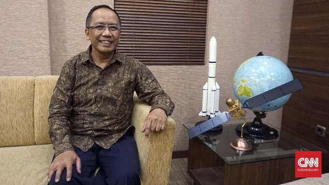 Kepala LAPAN Thomas Djamaludin menuturkan kisah awal ketertarikannya pada bidang astronomi yang sempat menyimpan mimpi masa kecil untuk menjadi peneliti.