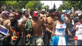 VIDEO: Bintang Kejora dalam Demo Papua di Depan Istana
