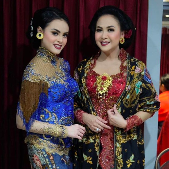 <p>Klop! Ibu dan anak sama-sama cantik. (Foto: Instagram/ @ssoekotjo)  </p>