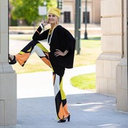 5 Influencer Sukses Berusia 50-an, Buktikan Usia Bukan Penghalang Bersinar di Medsos!