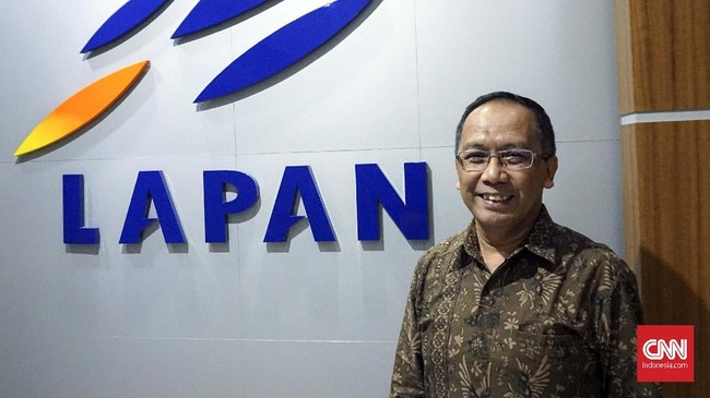 Pakar astronomi Thomas Djamaluddin memprediksi lebaran alias Idul Fitri 2022 jatuh pada 2 Mei.