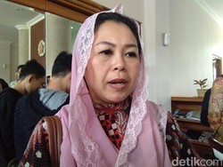 Tolak Terima Gaji, Yenny Wahid: Kondisi Garuda Makin Parah