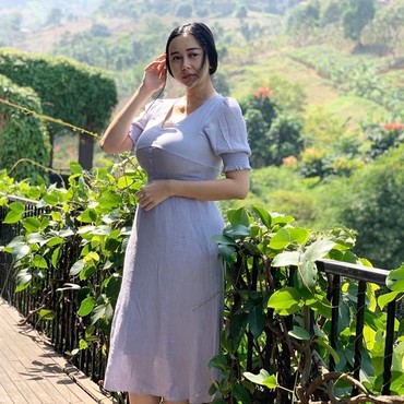 Dihujat Netizen, Aura Kasih Hapus Kenangan dengan Glenn Fredly di IG