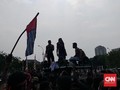 Bintang Kejora Dikibarkan saat Demo Papua di Depan Istana