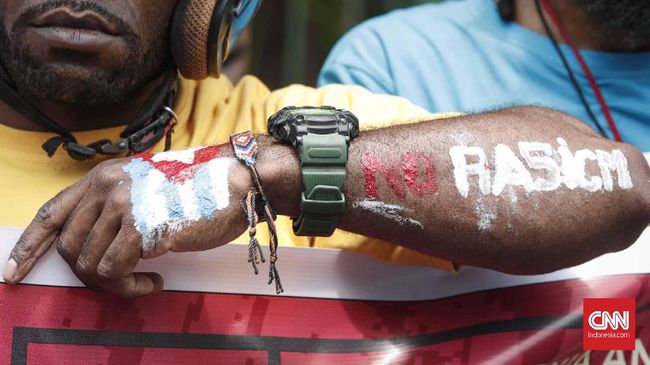 Pengamat: Tangkal Hoaks Rusuh Papua Tak Perlu Blokir Internet