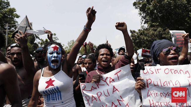 Polisi Tangkap 18 Orang di Rusun Mahasiswa Uncen Papua