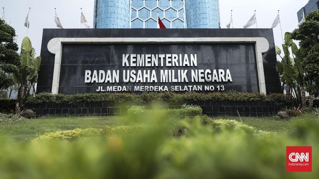 Dalam memilih petinggi BUMN, pemerintah seharusnya bisa berkaca pada pengalaman Presiden Soeharto saat menarik Tanri Abeng dan Azwar Anas.